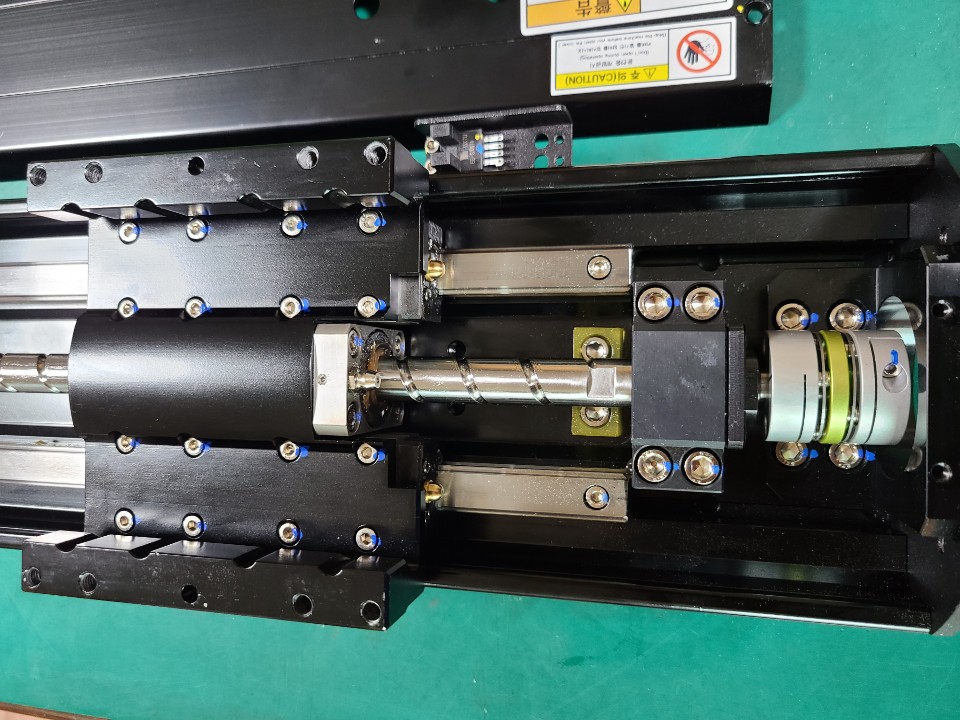 ACTUATOR SR130-S40-N0615-R20 (400W, ST=615mm, 미사용중고)