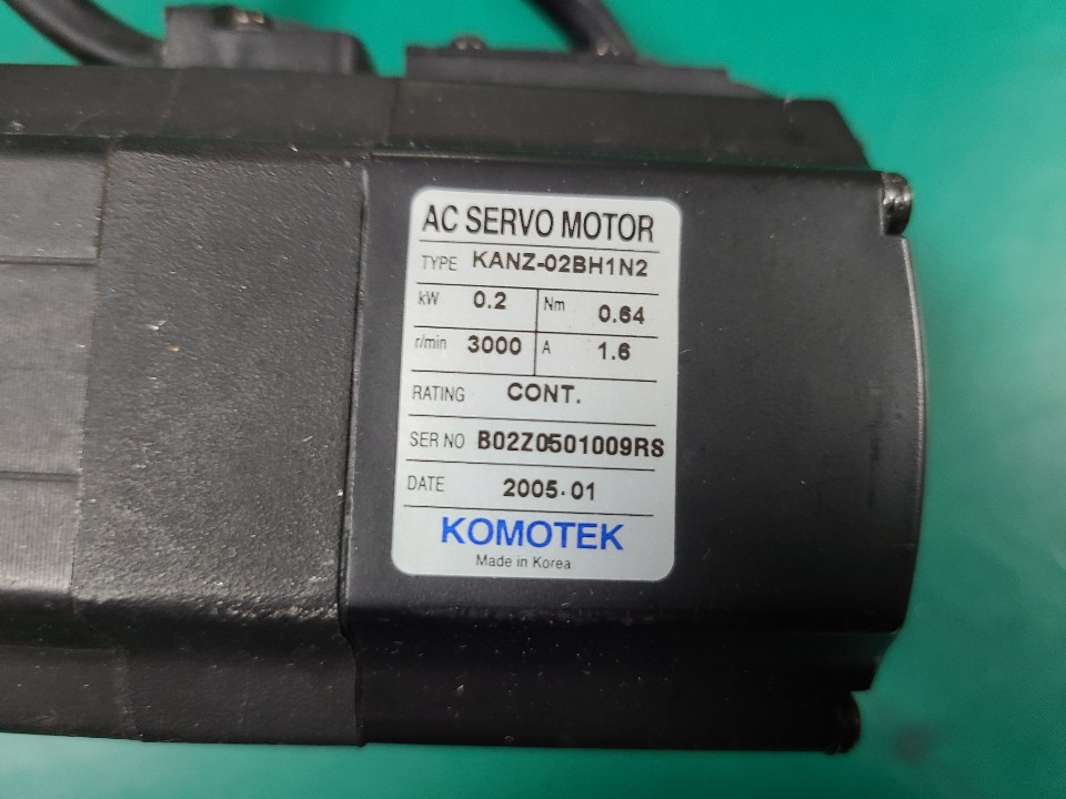 AC SERVO MOTOR KANZ-02BH1N2 (중고 200W) 서보모타