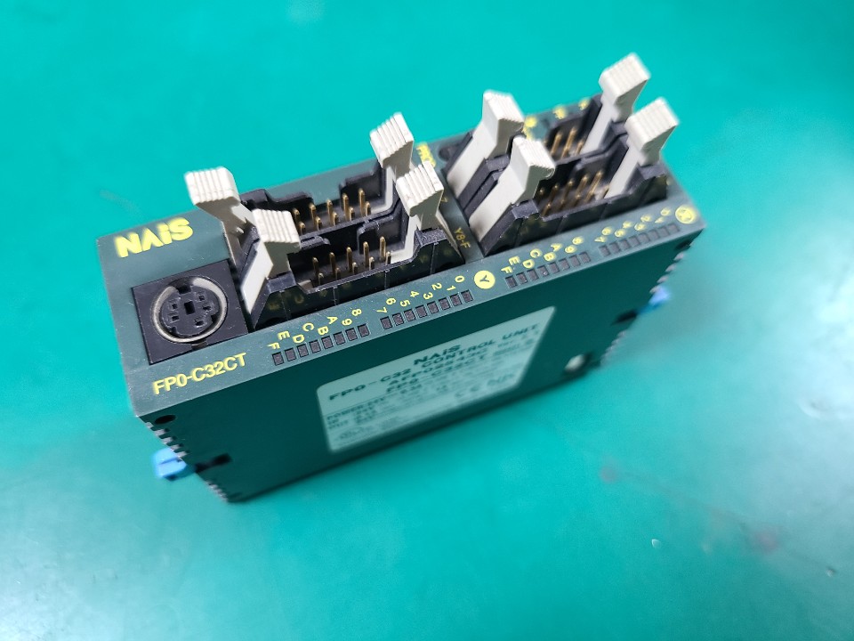 NAIS FP0-C32CT CONTROL UNIT AFP02543C (중고) 나이스 컨트롤 유닛