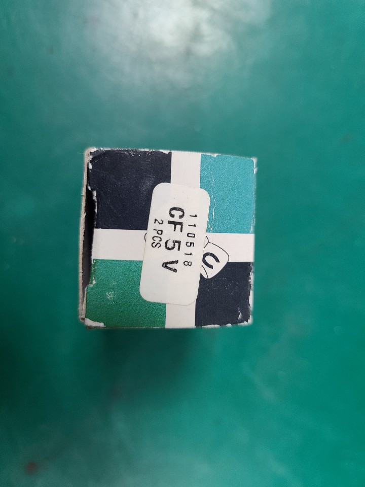 (A급 포장상태)STUD TYPE TRACK ROLLERS CF5V 트랙롤러 베아링