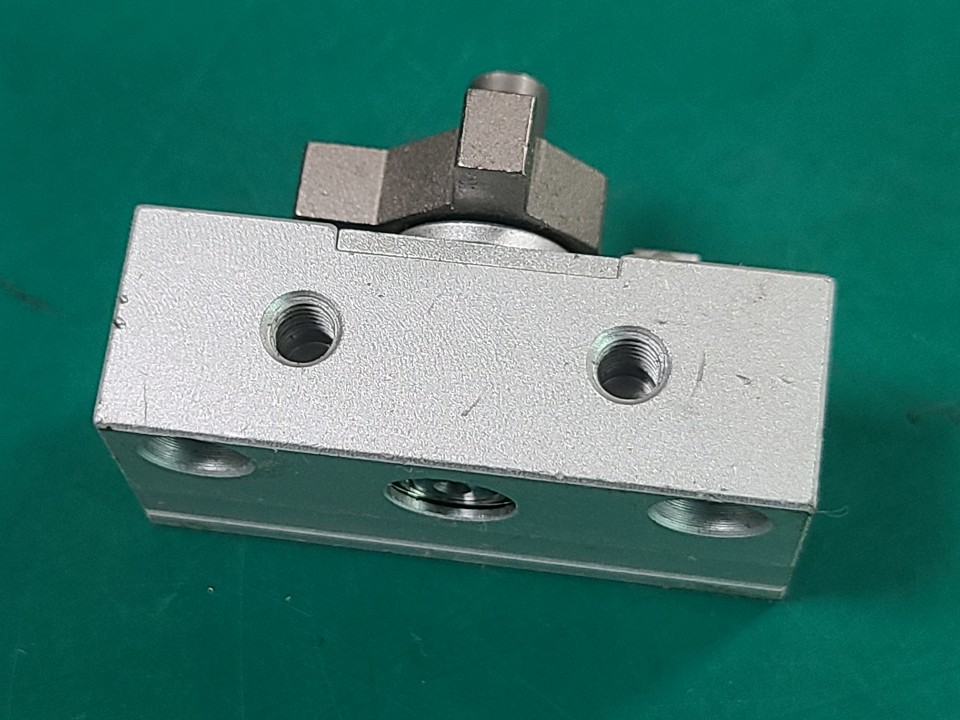 ROTRY CYLINDER CRJU1-90 (중고) 회전실린더