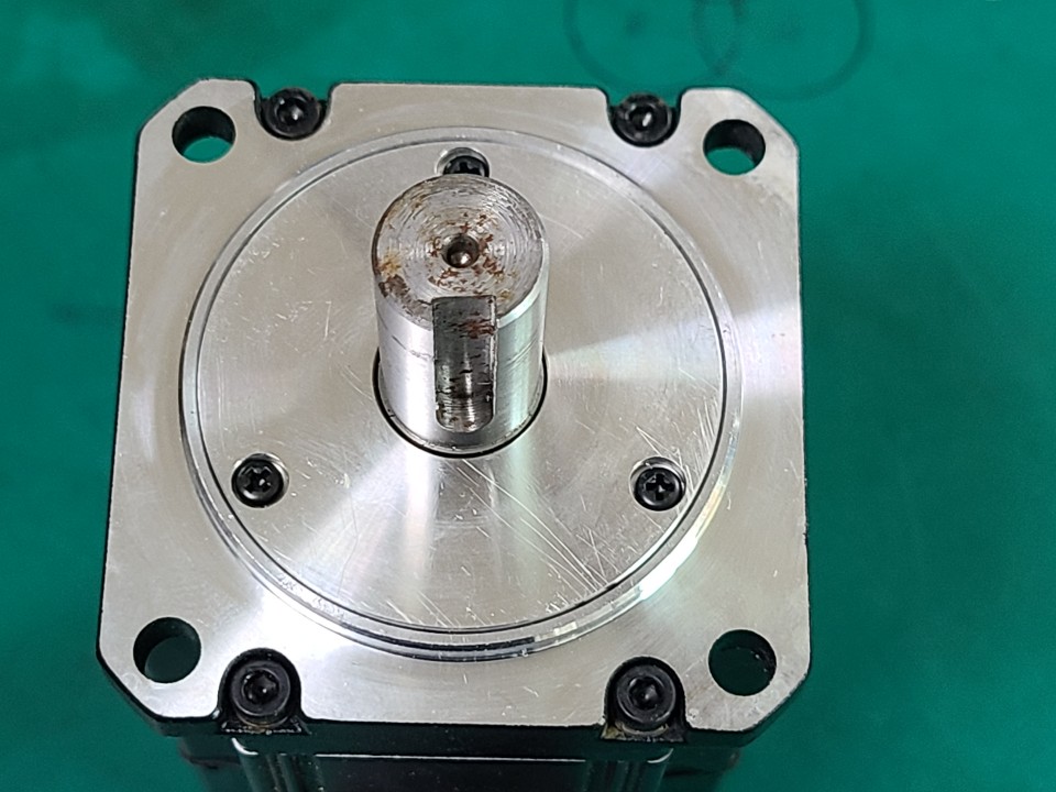 AC SERVO MOTOR APM-SB02ADK (200W-중고) 서보 모타
