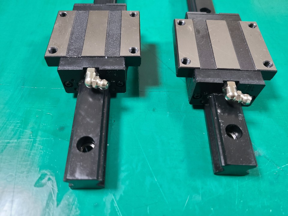 LM GUIDE BLOCK MSA20E-N (중고)