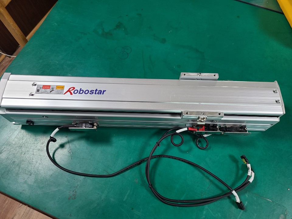 ACTUATOR ROBOSTAR RS-086N-Z10SS ST.300 (중고) 로보스타 엑츄에이터