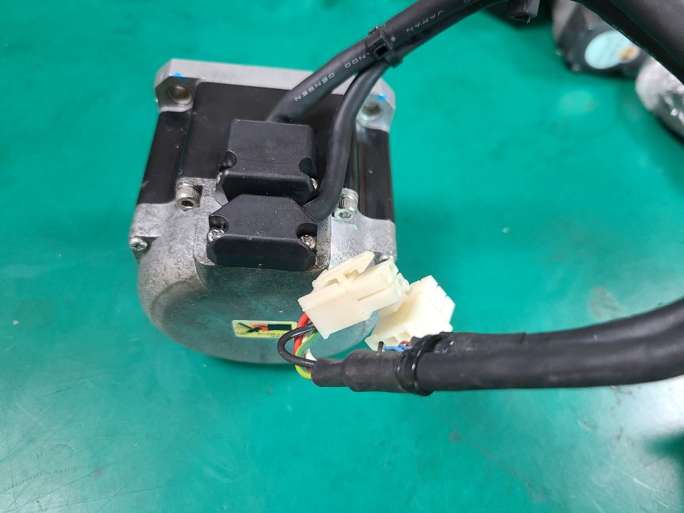 AC SERVO MOTOR ROCKWELL CSMR-04BR1ANT3 (중고) 로크웰 오토메이션 서보모타