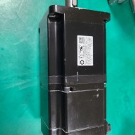 AC SERVO MOTOR YASKAWA SGMJV-08ADL2C (중고) 야스까와 서보모타