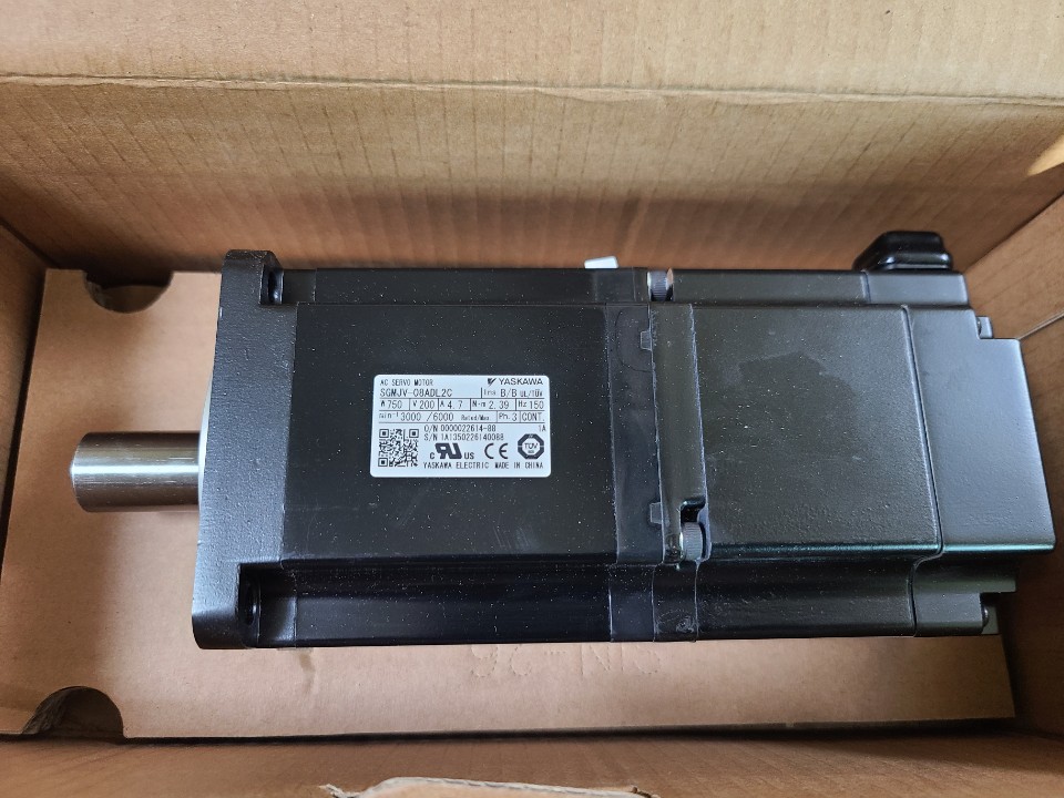 (A급-미사용품) SERVO MOTOR SGMJV-08ADL2C (800W) 야스까와 서보모타
