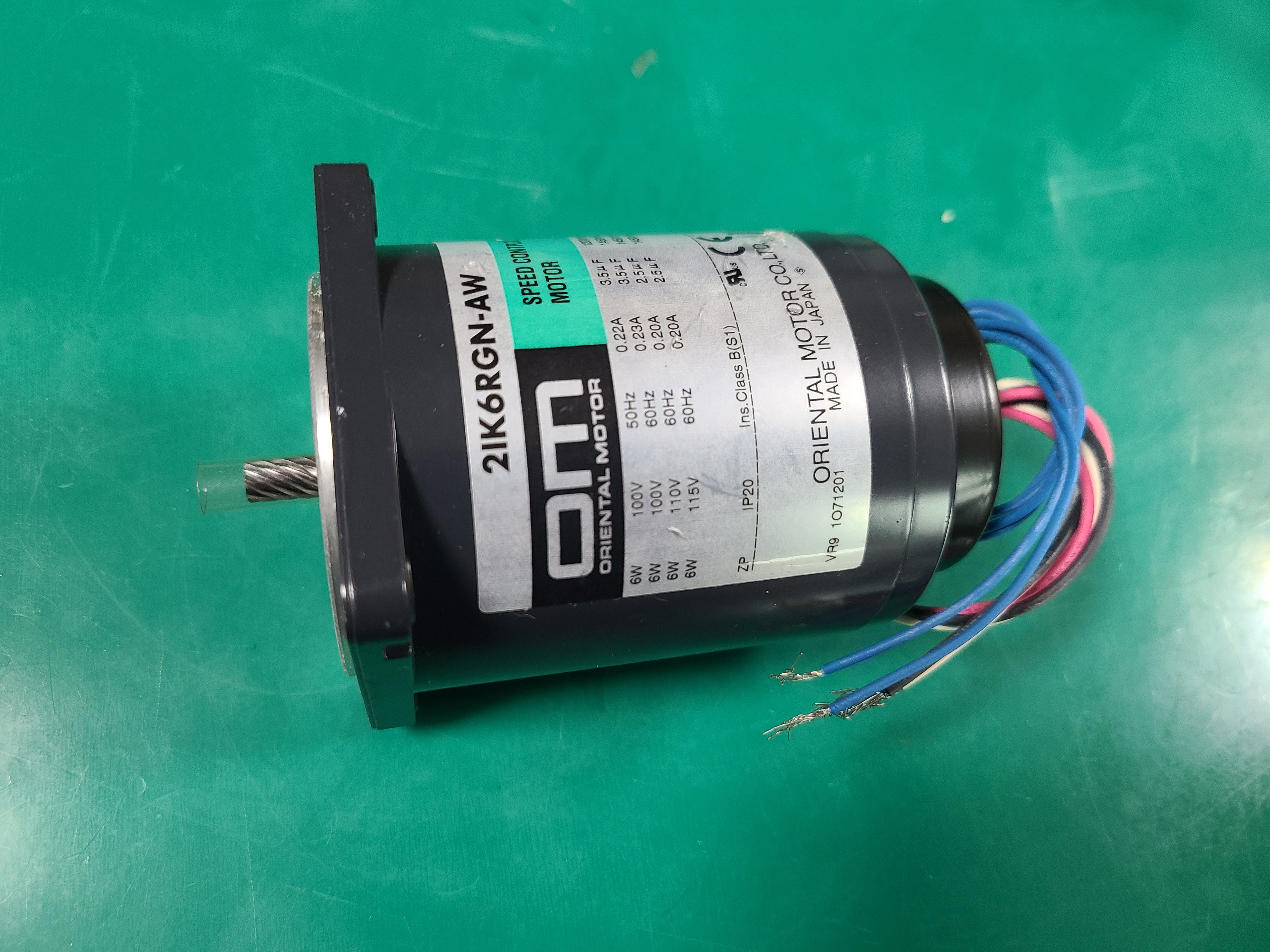 (미사용품)ORIENTAL SPEED CONTROL MOTOR 2IK6RGN-AW 오리엔탈 스피드콘트롤 모타