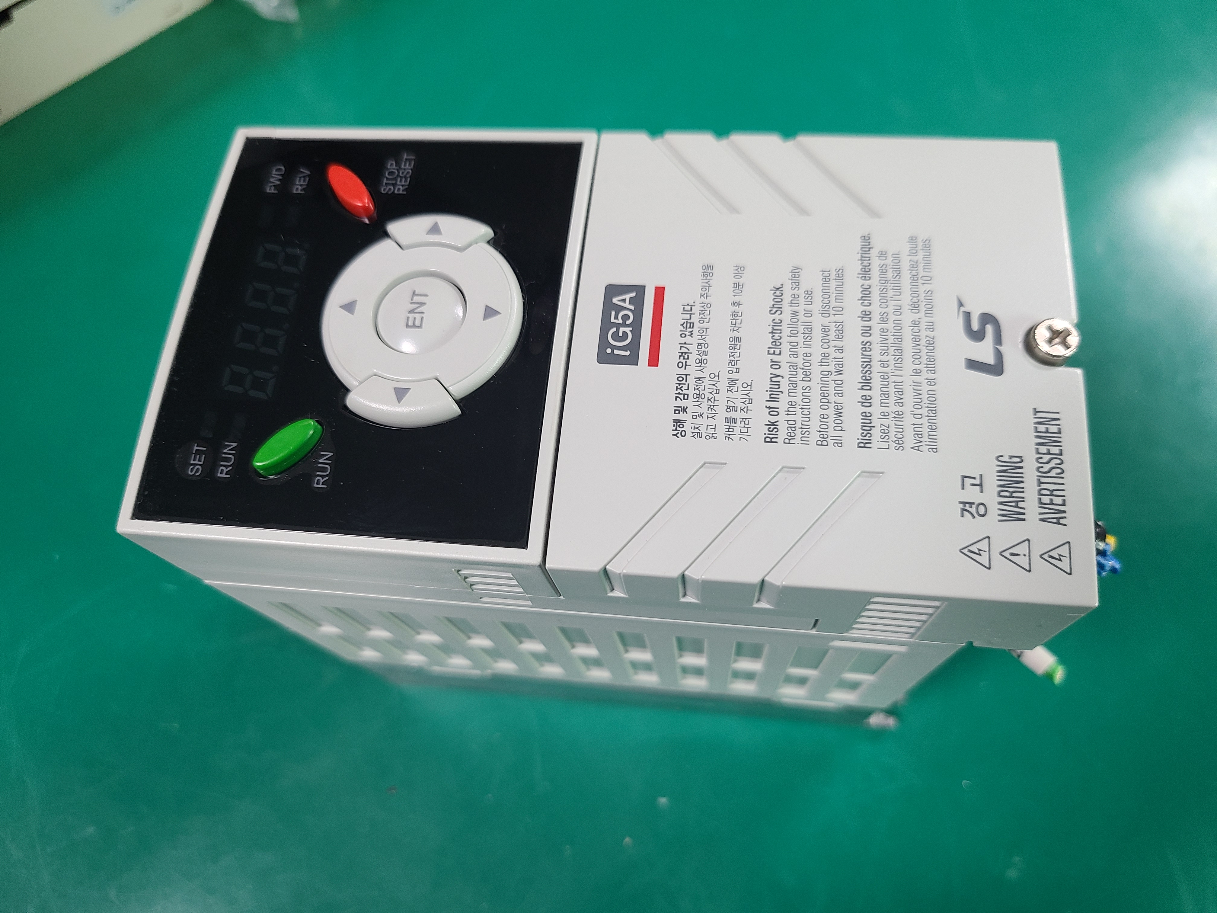 LSIS INVERTER SV004iG5A-2 (중고) 엘에스 인버터