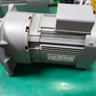 AC GEARED MOTOR GM-SF 0.4KW  3PH 1:10 기어드모타 중고