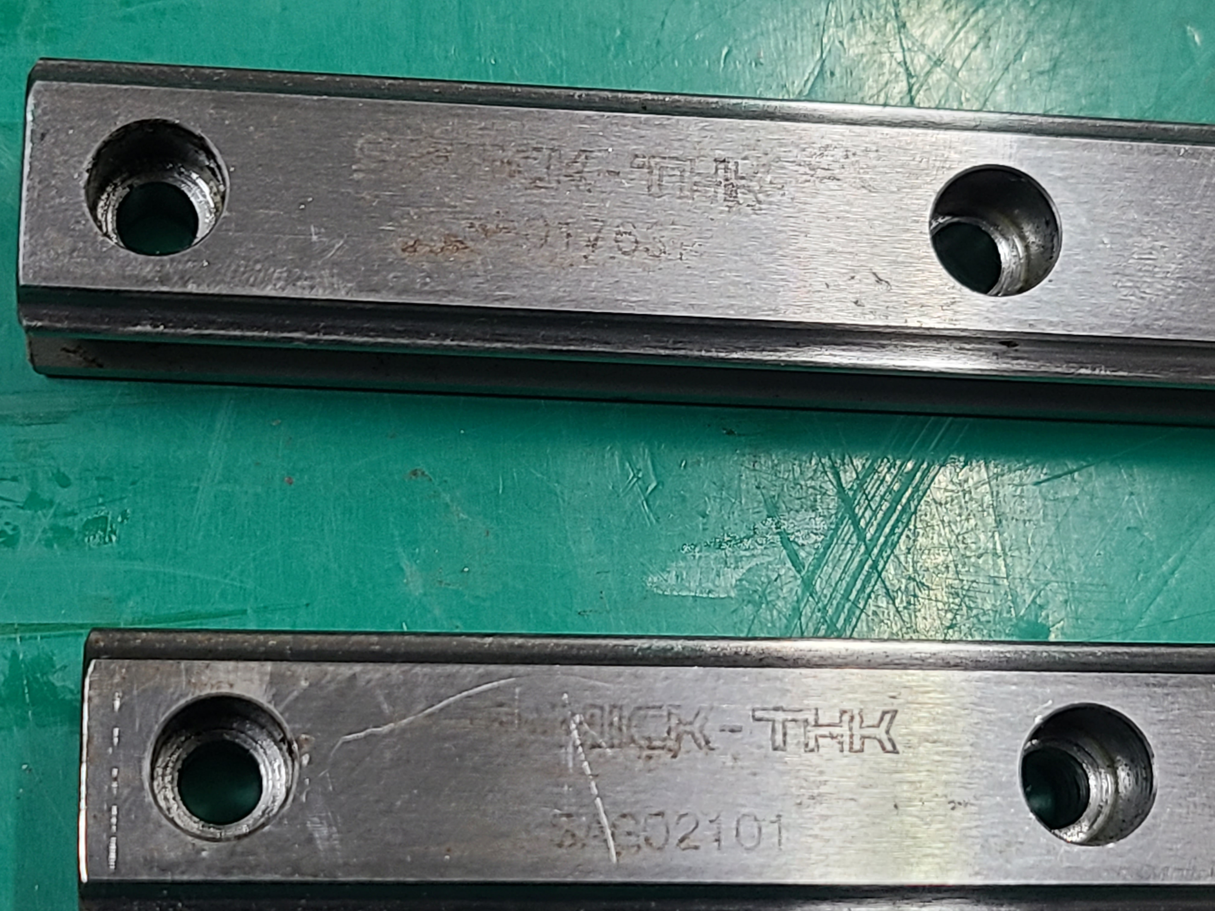 THK LM GUIDE RAIL HSR20 1100L (중고) 삼익 엘엠가이드