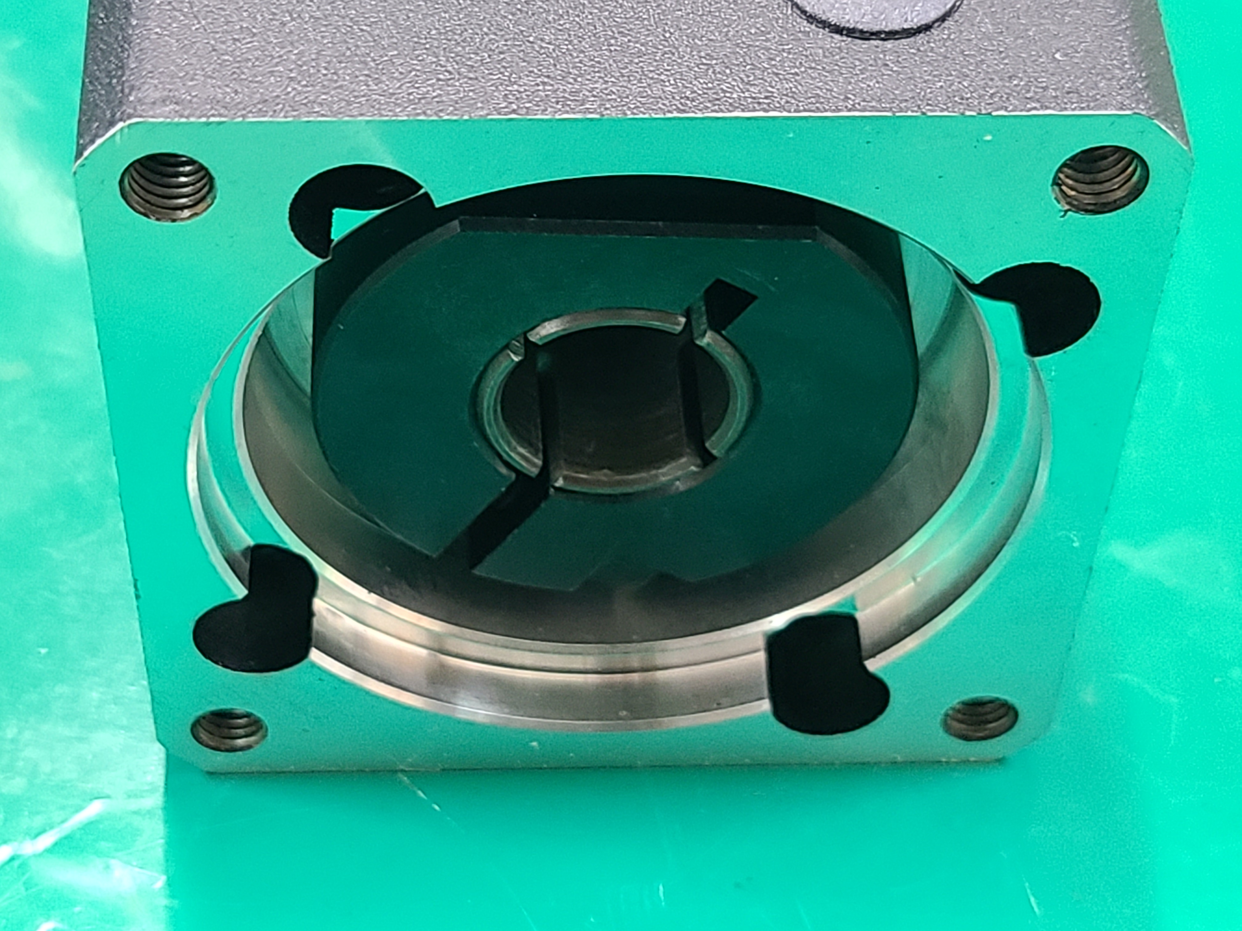 (미사용중고) LS SERVO MOTOR 감속기 SSS0601A-010KS-B3110103C14 (10:1) 엘에스 서보모타 감속기