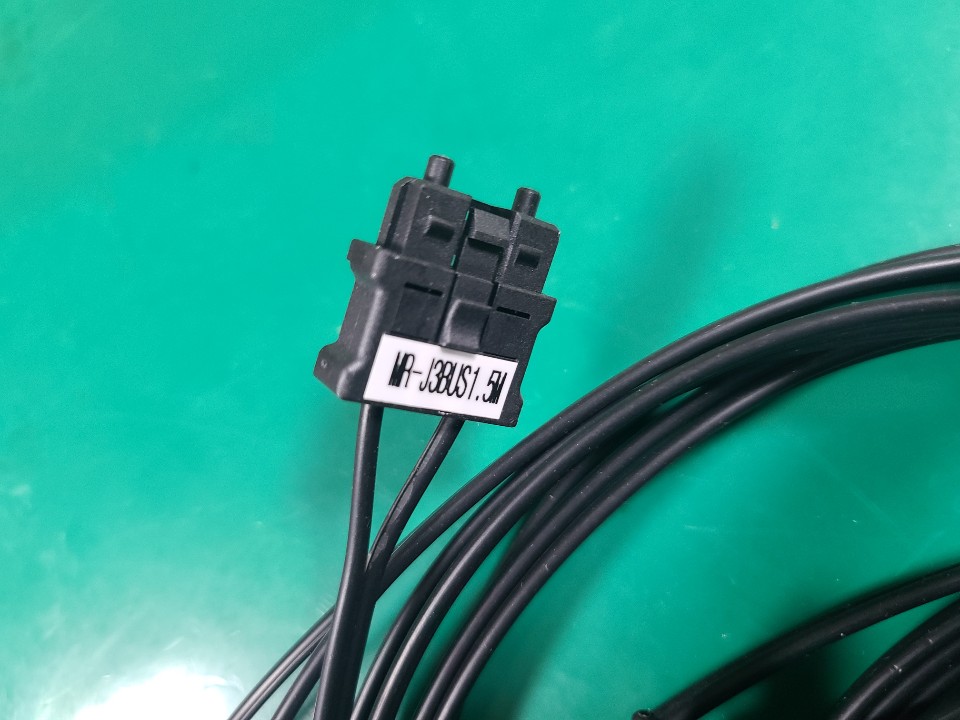 MITSUBISHI SERVO CABLE MR-J3BUS0.6M, 1M, 1.2M, 1.5M, 1.7M (중고) 서보 광케이블