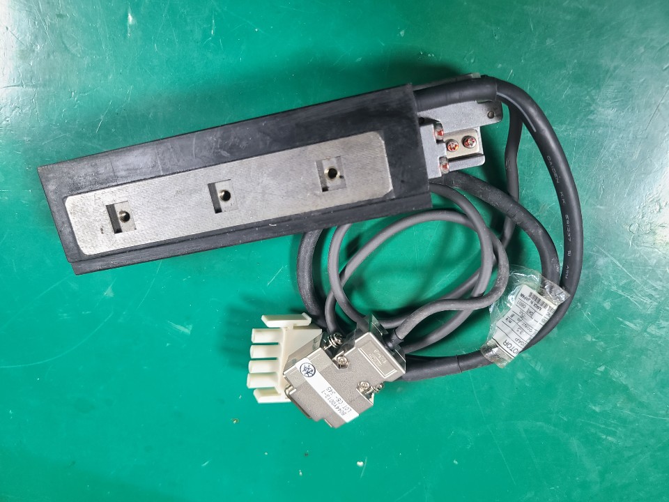 YASKAWA LINEAR SERVO MOTOR SGLFW-20A120AP (중고) 야스까와 리니어 서보모타