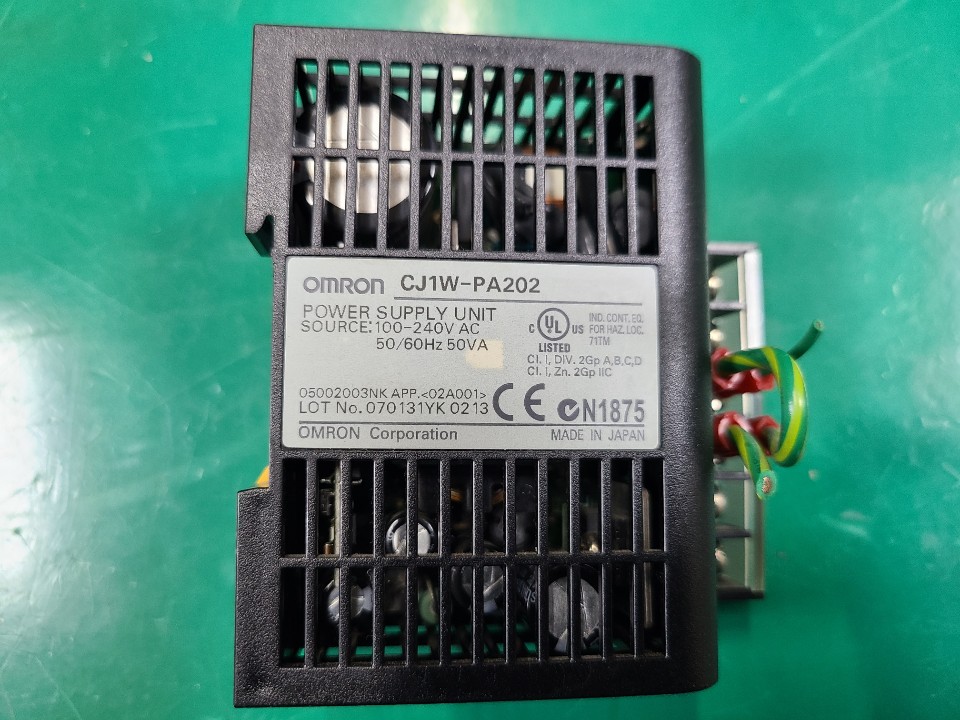 OMRON PLC POWER CJ1W-PA202 (중고) 옴론 피엘씨 파워