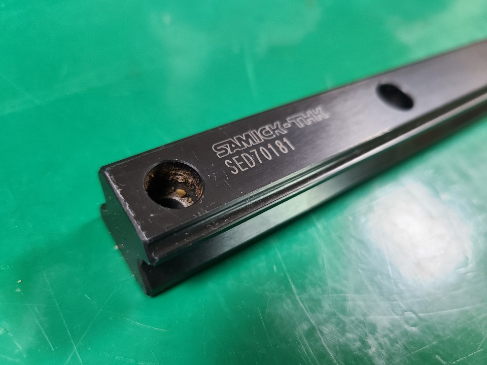 THK LM GUIDE HSR20(620mm-중고) 삼익 엘엠가이드 레일