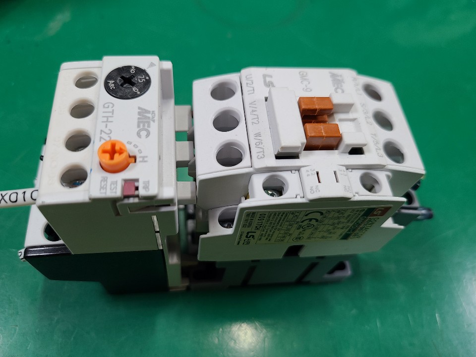 LS CONTACTOR+THERMAL OVERLOAD RELAY GMC-9+GTH-22 (중고) 전자개폐기+열동형과부하계전기