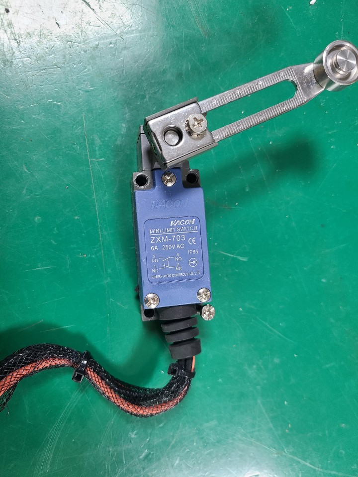 KACON MINI LIMIT SWITCH ZXM-703(중고) 카콘 리미트 스위치