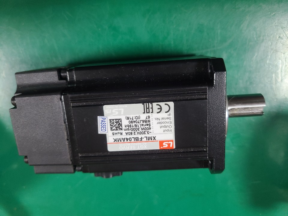 (A급-미사용품) LS SERVO MOTOR XML-FBL04AMK (400W) 엘에스 서보모타