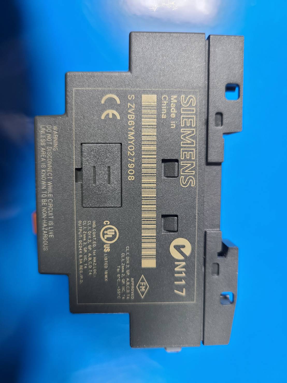 SIMENS PLC LOGO! OUTPUT 4*TRANS/0.3A 6ED1 052-1CC01-0BA6(중고)