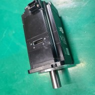 YASKAWA SERVO MOTOR SGM7J-02AFA2C (중고) 야스까와 서보모타