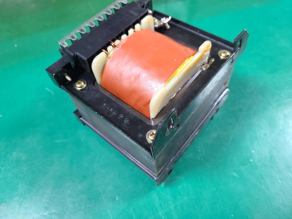 WYES ISOLATING TRANSFORMER 21-500A (중고) 운영 트랜스포머