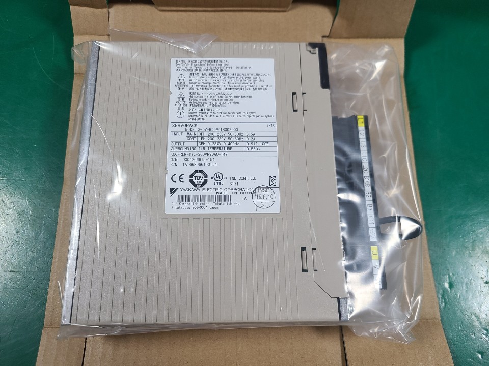 (A급-포장상태)YASKAWA SERVOPACK SGDV-R90A01B002000 야스까와 서보팩