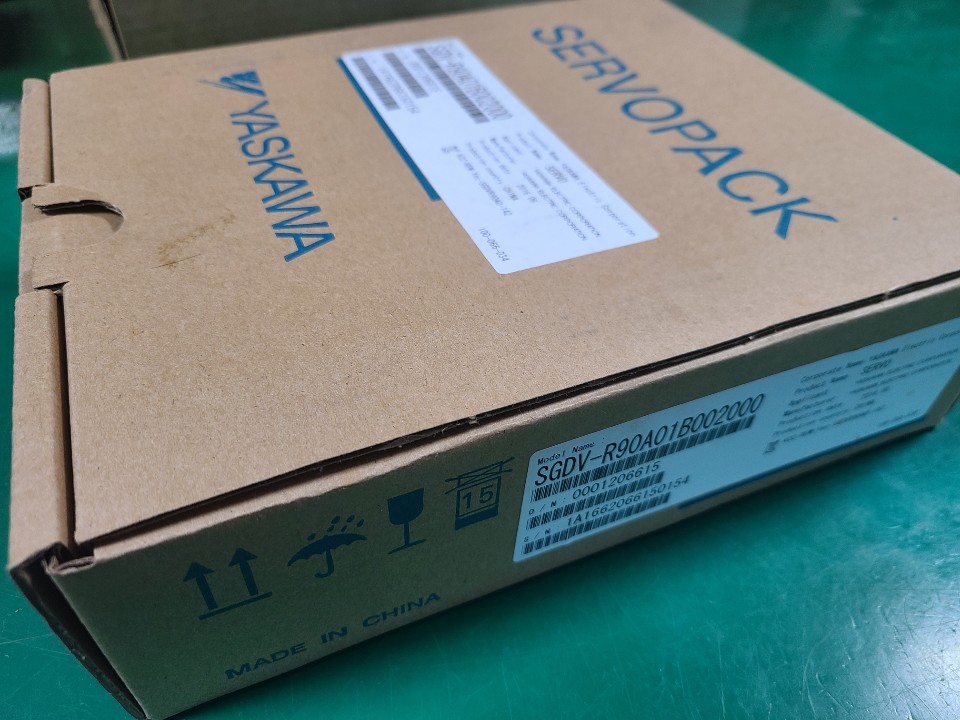 (A급-포장상태)YASKAWA SERVOPACK SGDV-R90A01B002000 야스까와 서보팩