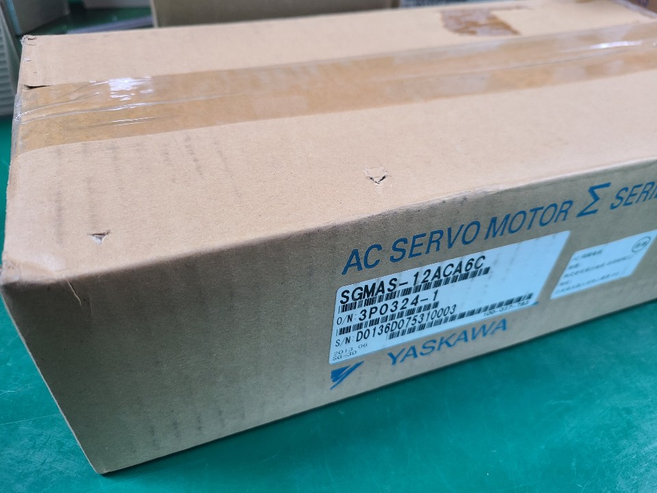 (A급-미사용품)YASKAWA SERVO MOTOR SGMAS-12ACA6C(1,150W) 야스까와 서보모타