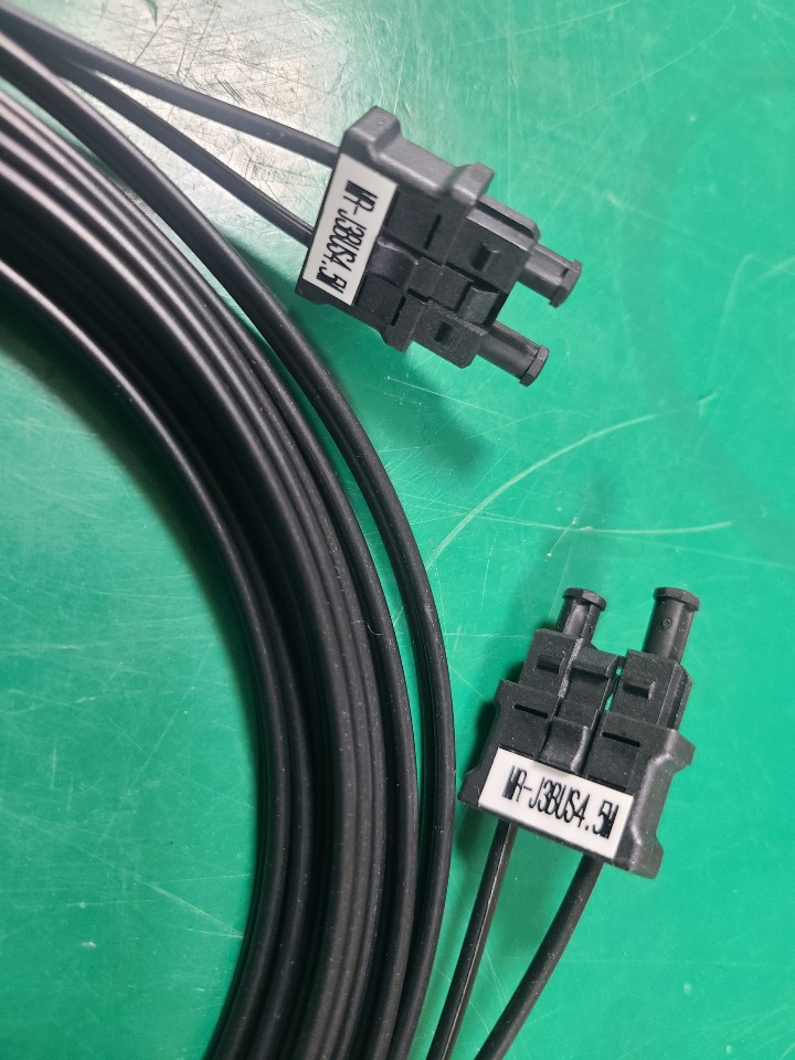 (A급-미사용품)MITSUBLSHI MR-J3BUS4.5M BUS CABLE 광케이블