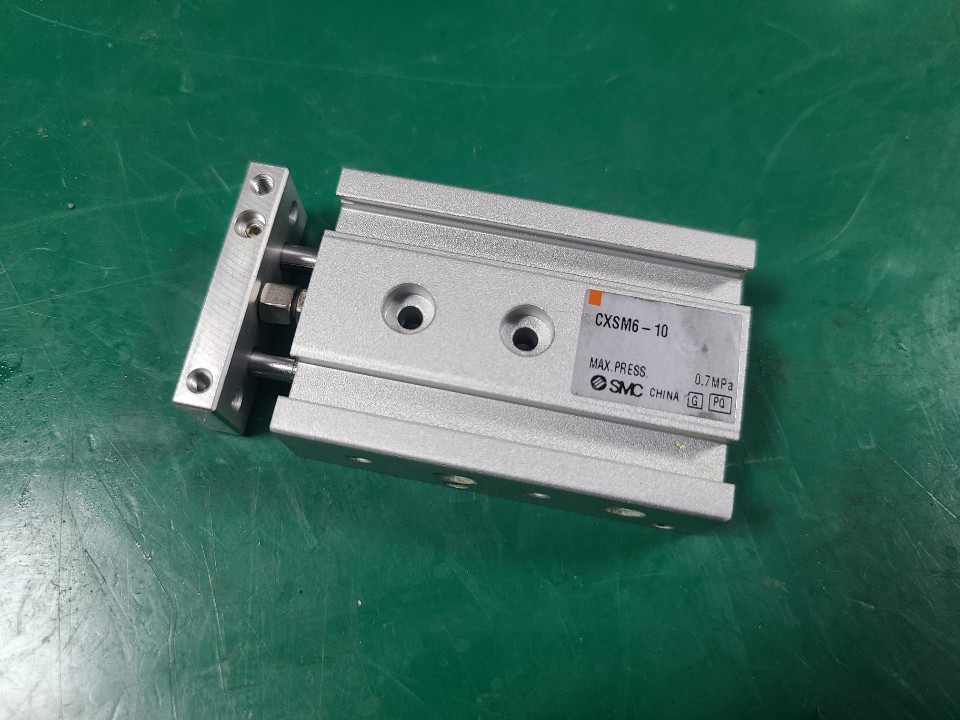 (A급) SMC GUIDE CYLINDER CXSM6-10 가이드 실린더 미사용품