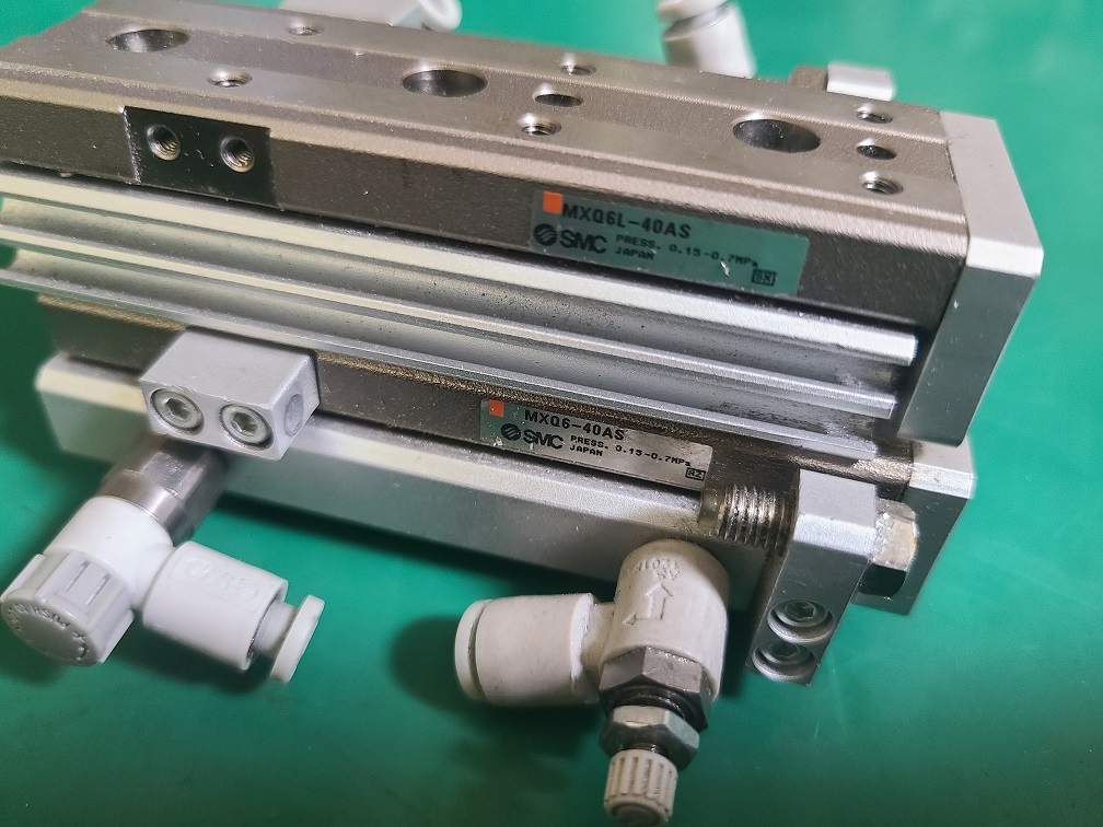 SMC TABLE CYLINDER MXQ6-40AS 테이블 실린더 (중고)