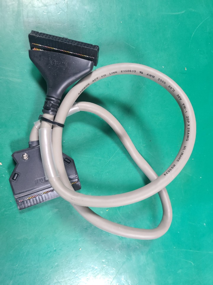 PLC I/O CABLE C40HH-083PH (중고 83cm) 피엘씨 통신 케이블