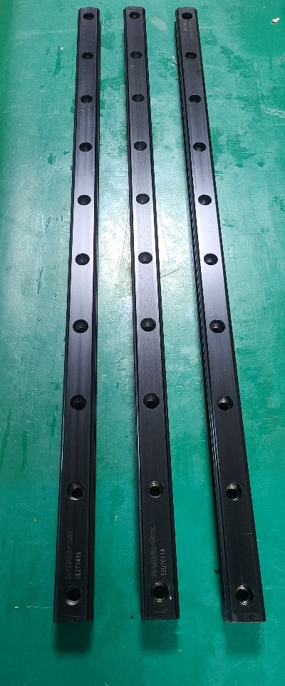 THK LM GUIDE RAIL HSR25(570mm-중고) 삼익 엘엠가이드 레일