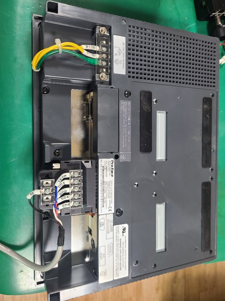 PRO-FACE TOUCH PANEL GP2501-TC11 (중고) 프로페이스 터치패널