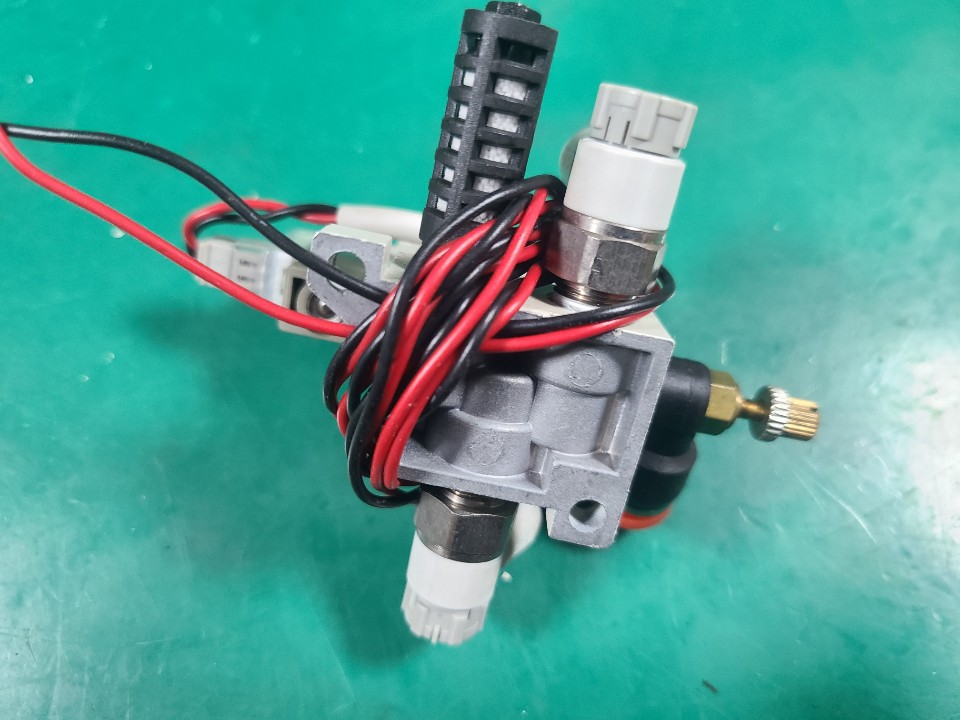 SMC SOLENOID VALVE SY514R-5LZ-01 (중고) 솔레노이드 밸브