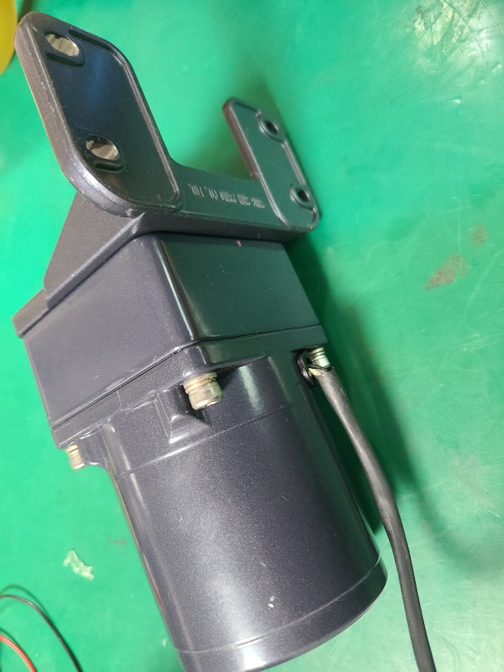 SPG REVERSIBLE MOTOR S7R15GB+S7KA18B (중고) 성신 리버시블 모타 및 감속기