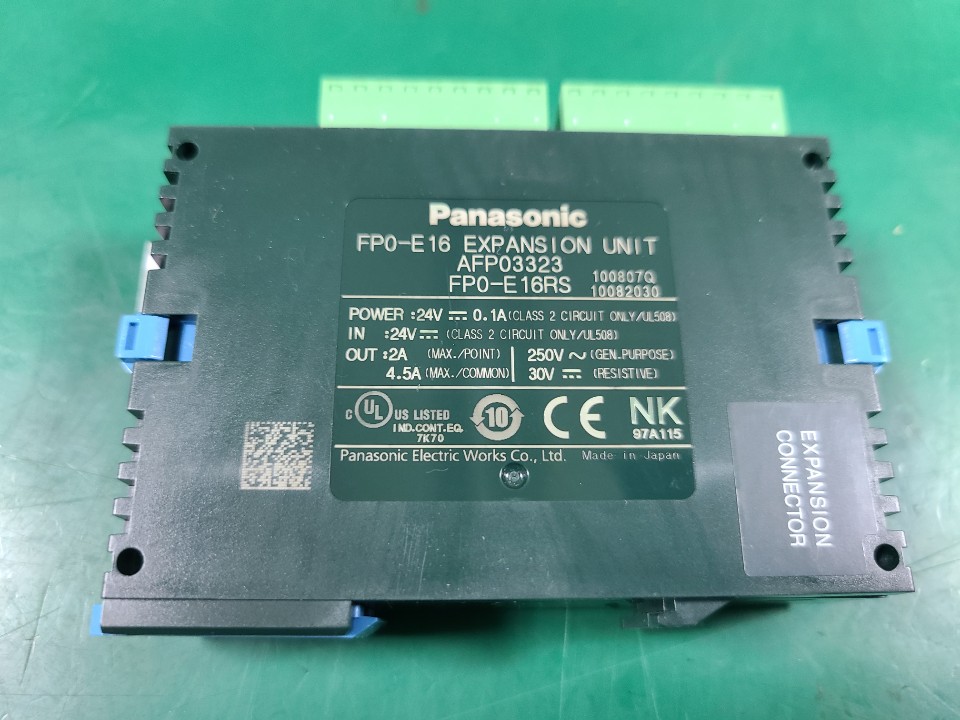 NAIS FP0-E16  EXPANSION UNIT FP0-E16RS FPO-E16RS(AFP02223C) (중고)