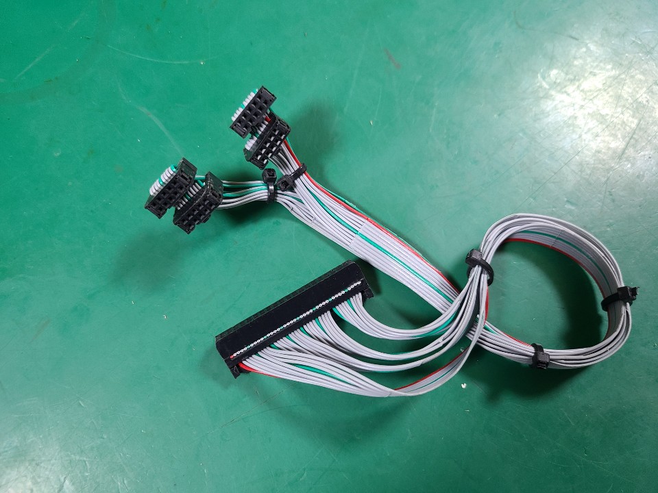 NAIS PLC I/O CABLE 40PIN*10PIN(4EA) (중고)