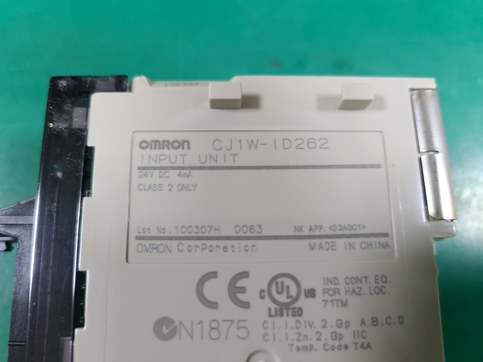 OMRON PLC INPUT UNIT CJ1W-ID262 (중고) 옴론 피엘시