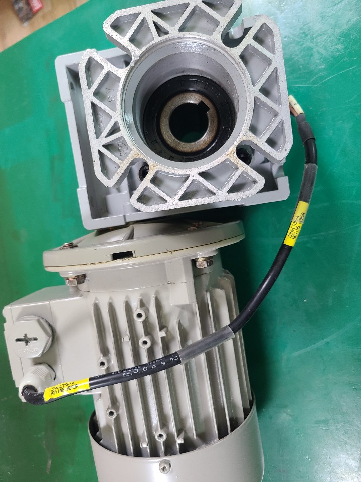 SIEMENS MOTOR 1LA7073-4AB91+REDUCER MTW50(30:1 중고)