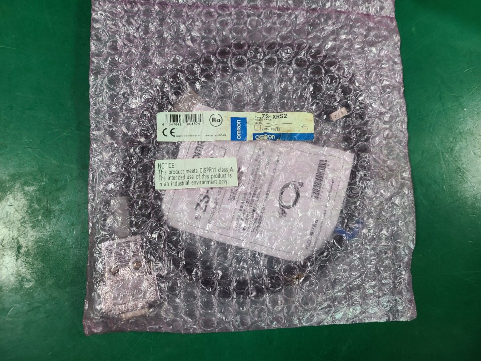 (A급-미사용품) OMRON RS232C CABLE ZS-XRS2 옴론 케이블