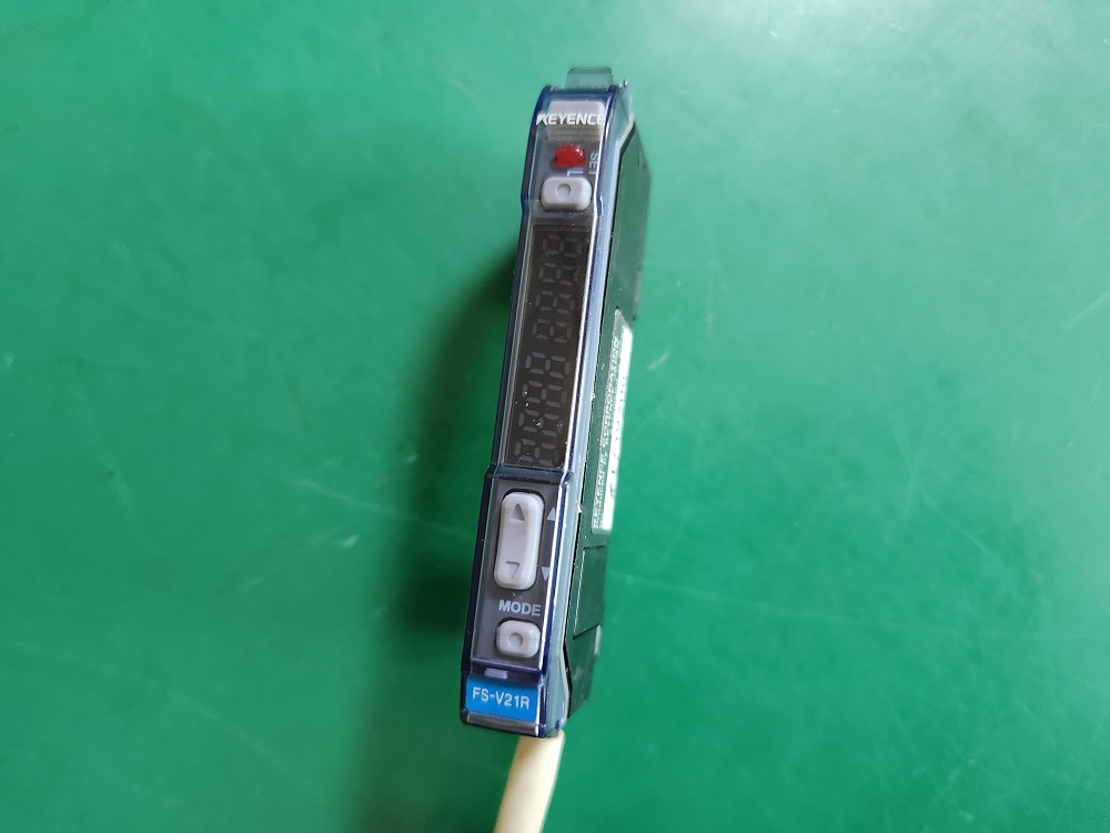 KEYENCE SENSOR FS-V21R 키엔스 센서 (중고)
