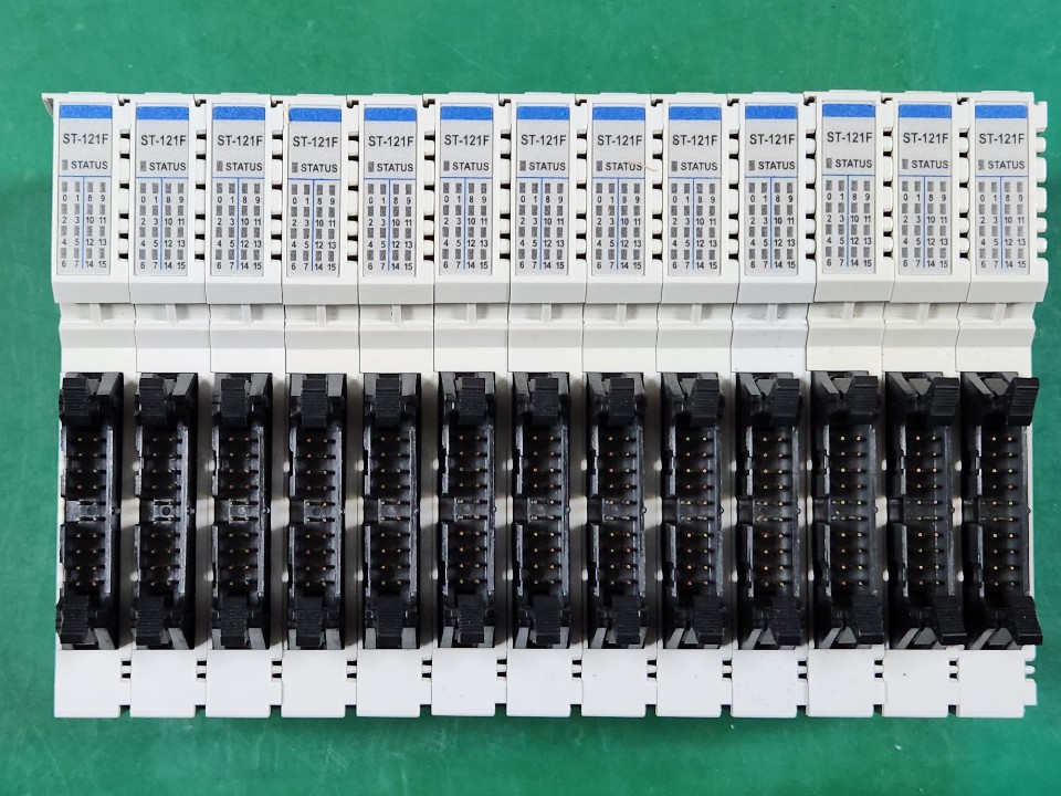 CREVIS PLC ST-121F (중고) 크레비스 피엘씨