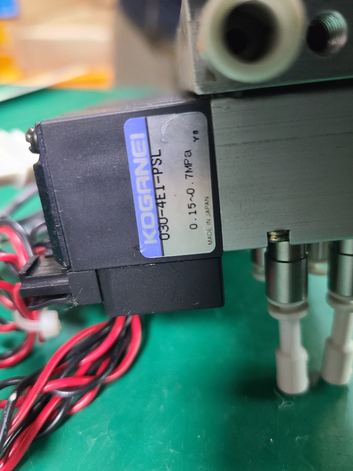 KOGANEI SOLENOIDE VALVE 030-4E1-PSL(6EA) (중고) 고까네 솔밸브