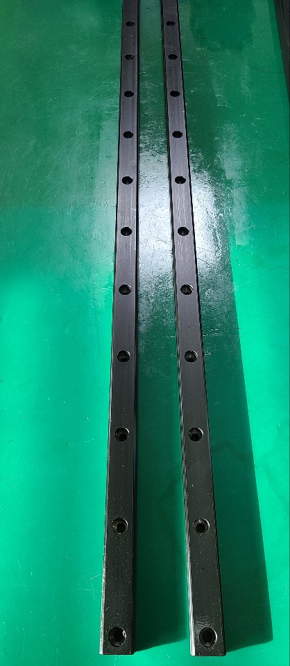 THK LM GUIDE RAIL SHS20-740L (중고) 엘엠가이드 레일