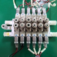 SMC SOLENOIDE VALVE SY5220-5LZ-C4(6EA) 중고 솔레노이드 밸브