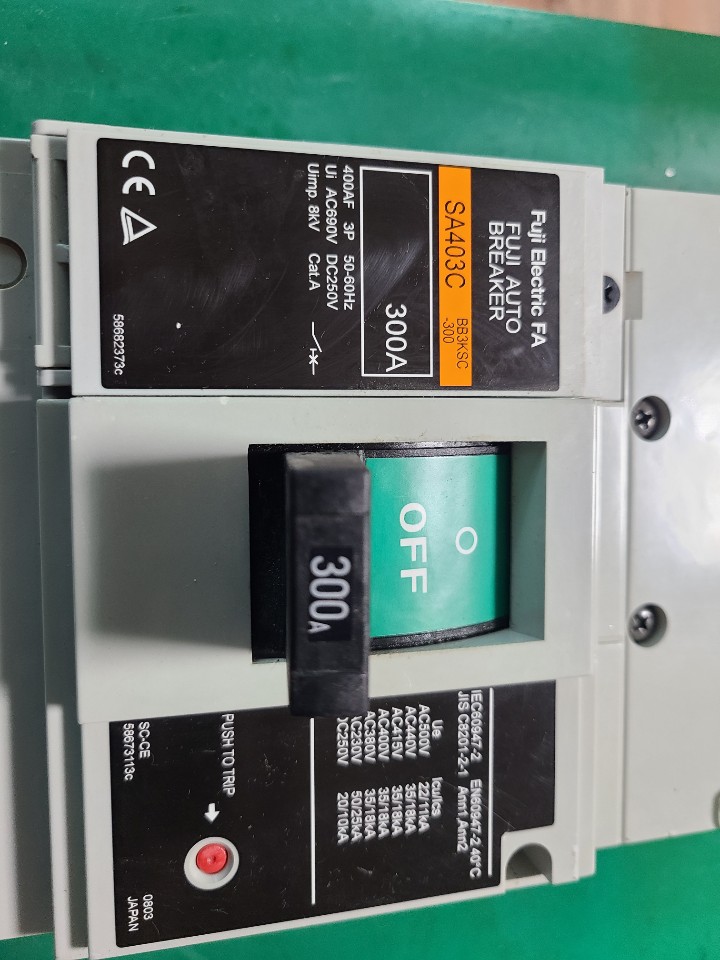 FUJI AUTO BREAKER SA403C BB3KSC-300A (중고) 후지 자동 브레이커