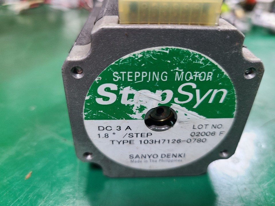 SANYO STEPPING MOTOR 103H7126-0780 (중고) 산요 스텝핑 모타
