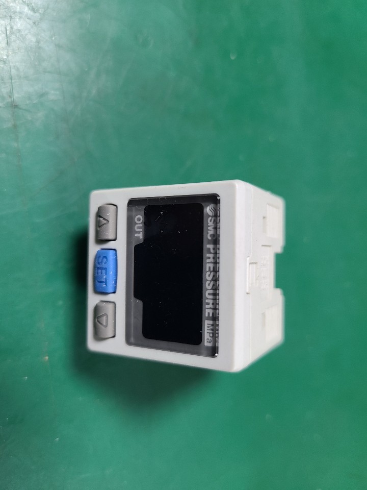 (A급) SMC PRESSURE SWITCH ISE30-01-25 압력 스위치